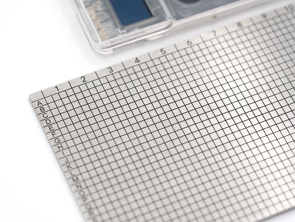 SEEDPLATE 24 Words side view